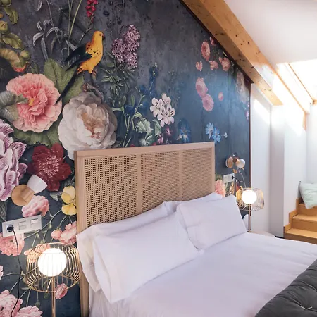 Hotel Christine Boutique 2*